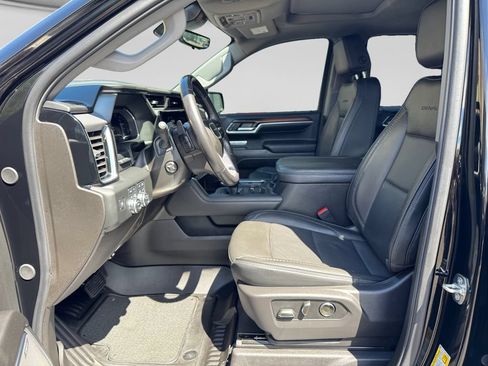 Used 2024 GMC Sierra 1500 Denali AWD/4WD image 10