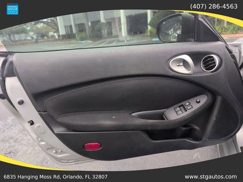 Used 2013 Nissan 370Z Touring w/ Aerodynamics Pkg RWD image 11