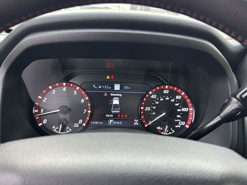 Used 2024 Nissan Titan PRO-4X w/ Pro-4x Convenience Package image 20