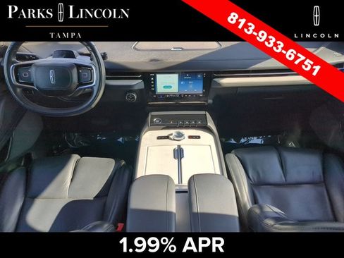 Used 2025 Lincoln Navigator Reserve AWD/4WD image 11