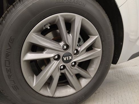 Used 2020 Kia Optima LX image 31