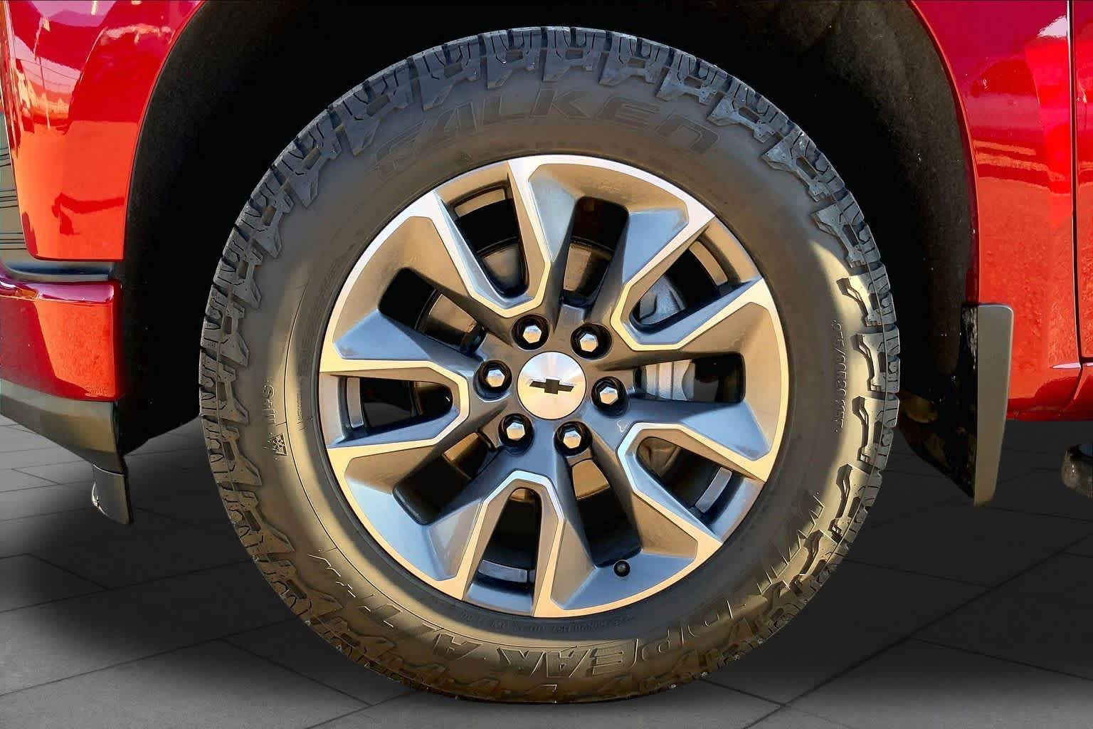 Used 2021 Chevrolet Silverado 1500 RST RWD image 10