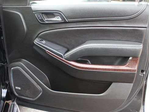 Used 2019 GMC Yukon XL SLT image 10