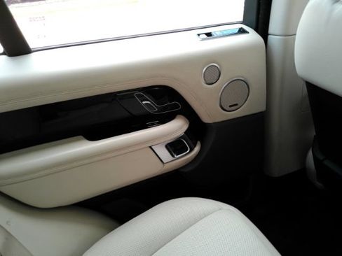 Used 2021 Land Rover Range Rover HSE AWD/4WD image 39