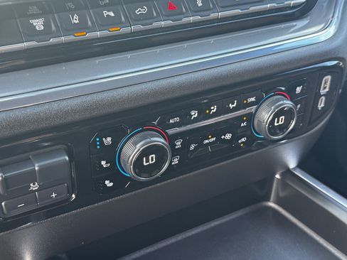 Used 2025 Chevrolet Silverado 3500 High Country w/ High Country Premium Package AWD/4WD image 18