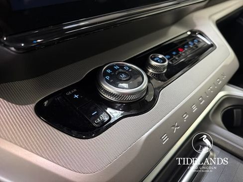 Certified 2025 Ford Expedition Active RWD image 29