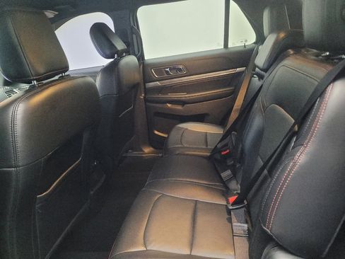 Used 2019 Ford Explorer Sport AWD/4WD image 18