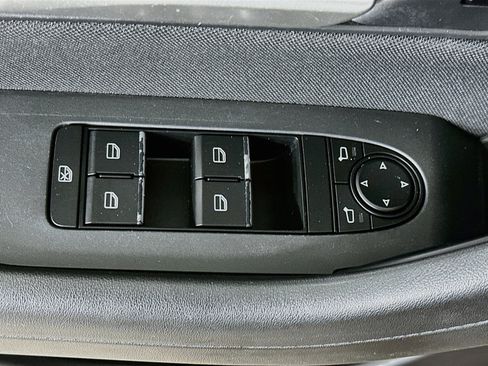 Used 2025 MAZDA CX-90 3.3 Turbo w/ Select Package AWD/4WD image 15