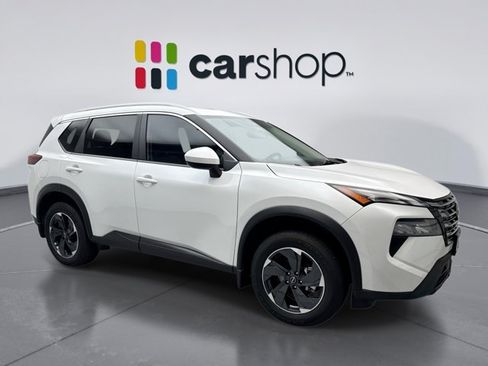 Used 2026 Nissan Rogue SV w/ SV Premium Package AWD/4WD image 7