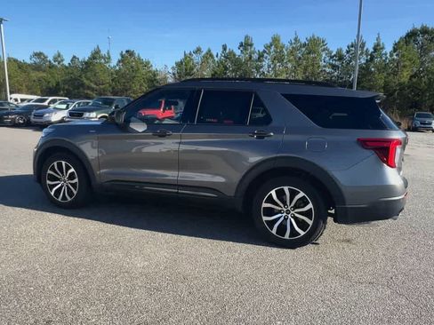 Used 2023 Ford Explorer ST-Line w/ Class IV Trailer Tow Package image 6