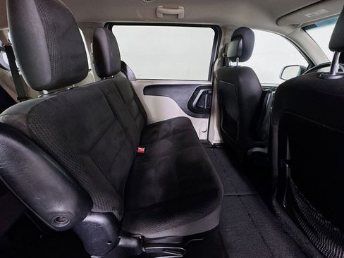 Used 2017 Dodge Grand Caravan SE w/ Power Window Group FWD image 25