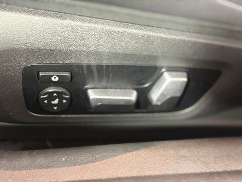 Used 2024 BMW M2 w/ Lighting Package RWD image 22