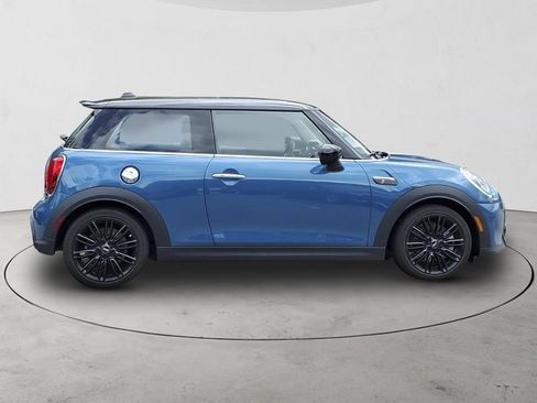 Used 2024 MINI Cooper S FWD image 4