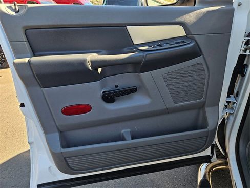 Used 2008 Dodge Ram 1500 Truck SLT w/ Trailer Tow Group image 11