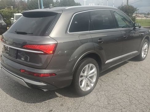 Used 2025 Audi Q7 3.0T Premium Plus AWD/4WD image 3