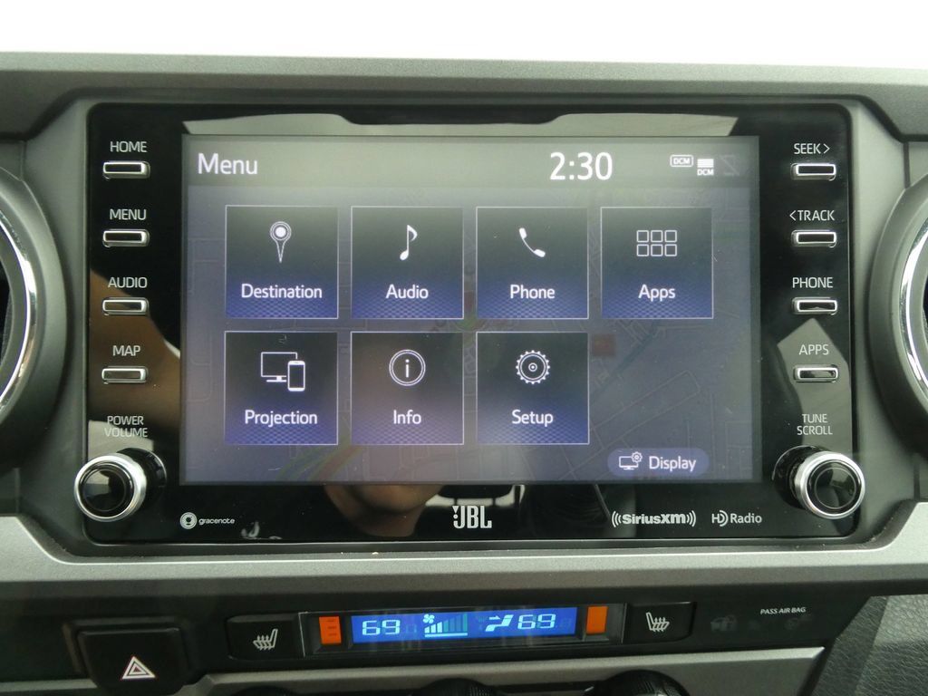 Used 2023 Toyota Tacoma TRD Sport w/ TRD Premium Sport Package AWD/4WD image 31