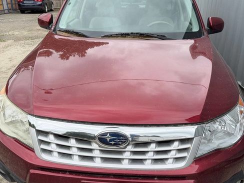 Used 2013 Subaru Forester 2.5X Premium w/ All-Weather Plus Pkg AWD/4WD image 1