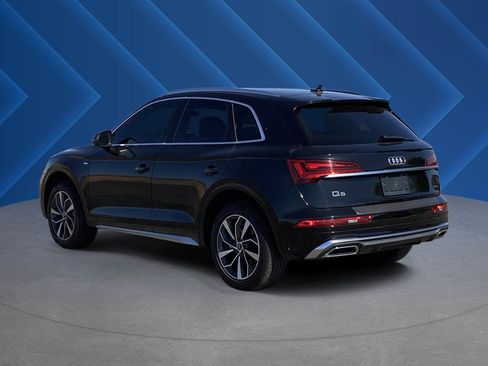 Used 2022 Audi Q5 2.0T Premium Plus w/ Premium Plus Package AWD/4WD image 5