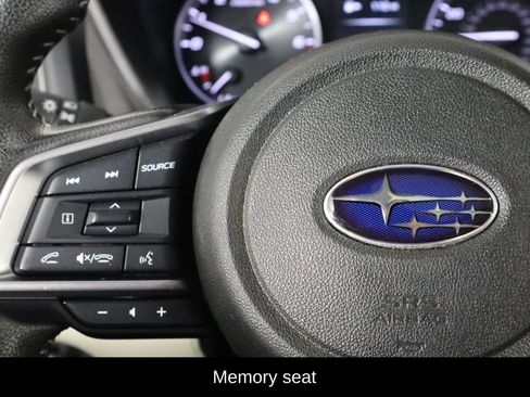 Used 2023 Subaru Ascent Limited w/ Technology Package AWD/4WD image 8
