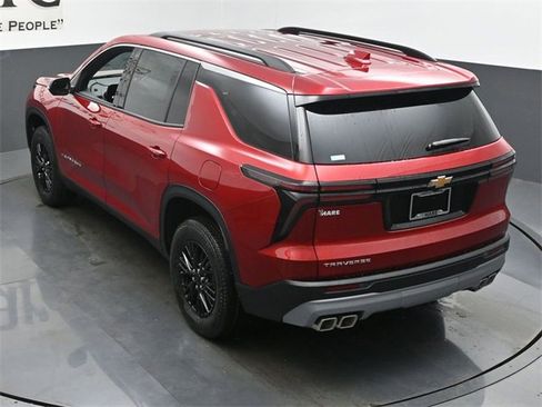 New 2026 Chevrolet Traverse LT w/ LPO, Floor Liner Package image 26