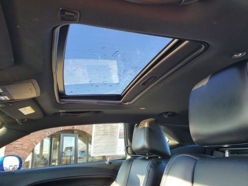 Used 2019 Dodge Challenger SXT w/ Plus Package image 6