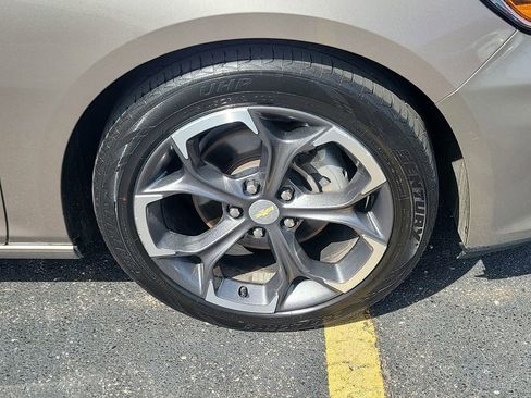 Used 2023 Chevrolet Malibu LT FWD image 7