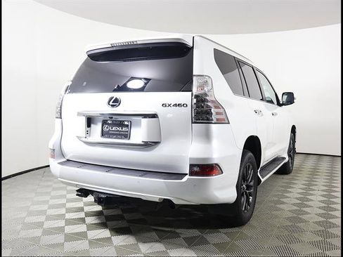 Certified 2023 Lexus GX 460 Premium AWD/4WD image 5