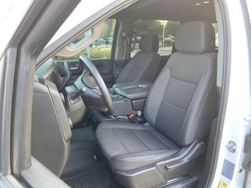 Used 2025 Chevrolet Silverado 2500 Custom AWD/4WD image 18