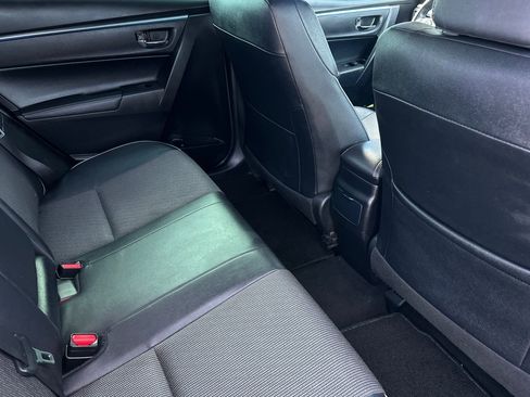 Used 2016 Toyota Corolla S image 17