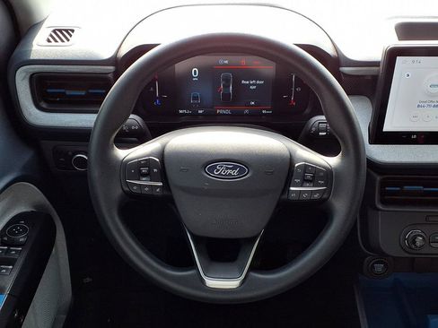 Used 2025 Ford Maverick XLT w/ Equipment Group 302A AWD/4WD image 21