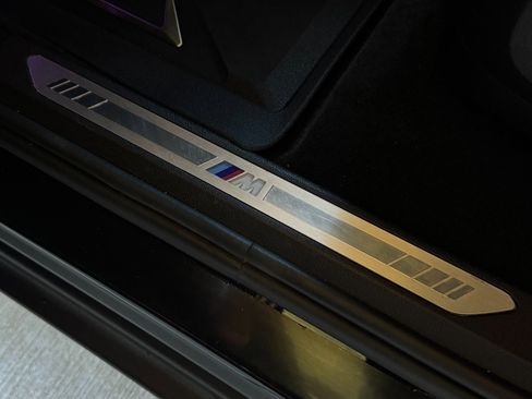 Used 2024 BMW XM image 87