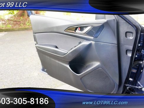 Used 2016 MAZDA MAZDA3 i Touring image 26