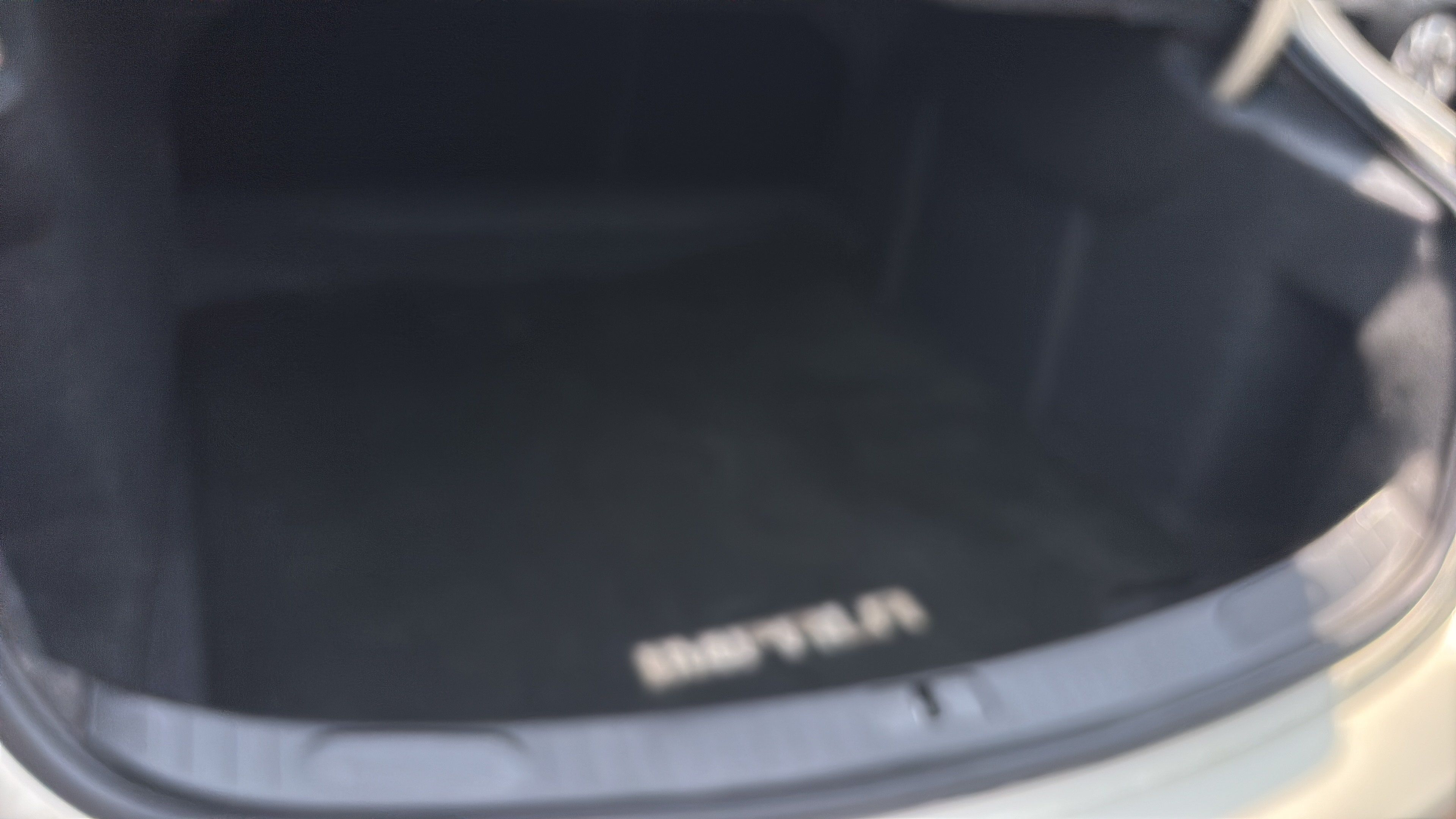 Used 2014 Chevrolet Impala LT w/ Premium Seating Package FWD image 13