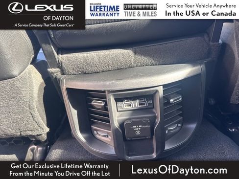 Used 2024 RAM 2500 Laramie image 32