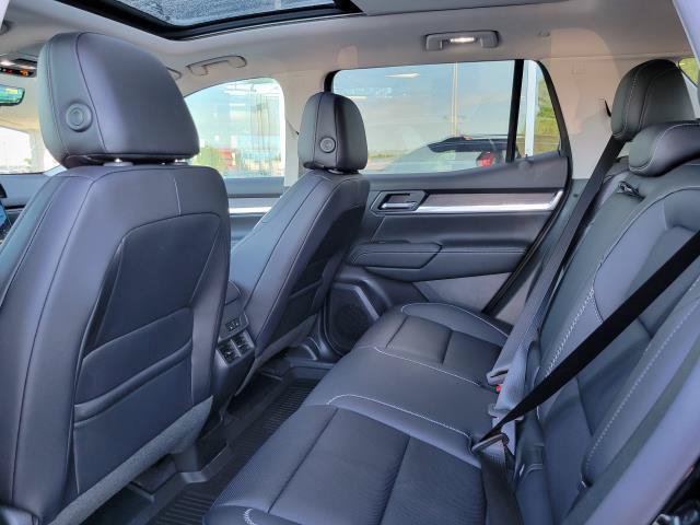 New 2027 GMC Terrain Denali w/ LPO, Floor Liner Package AWD/4WD image 30