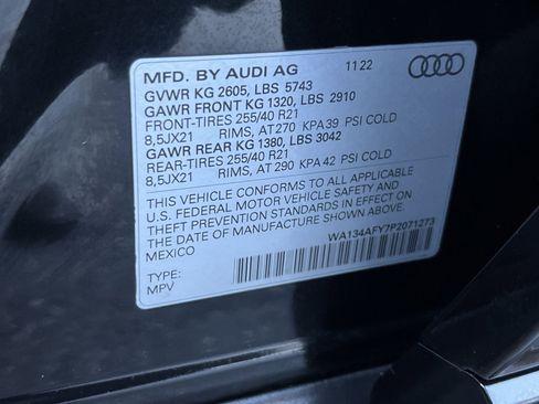 Used 2023 Audi SQ5 Prestige w/ Prestige Package image 36