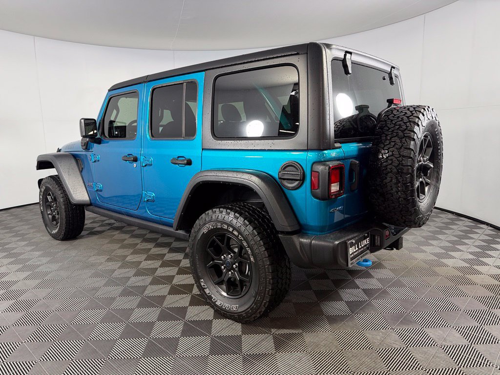 Used 2024 Jeep Wrangler Unlimited AWD/4WD image 10