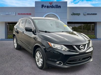 Used 2017 Nissan Rogue Sport SV w/ SV Premium Package