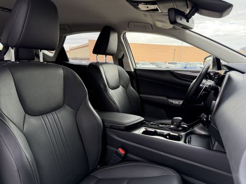 Used 2022 Lexus NX 250 FWD w/ Accessory Package 2 image 39