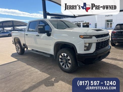 Used 2023 Chevrolet Silverado 2500 Custom w/ Custom Convenience Package image 4