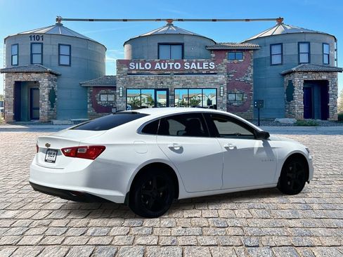 Used 2018 Chevrolet Malibu LS FWD image 5