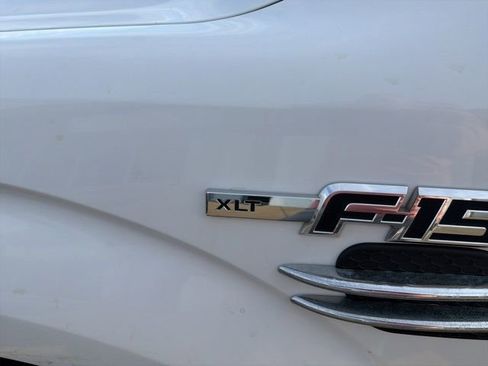 Used 2010 Ford F150 XLT image 7