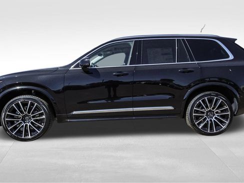 New 2026 Volvo XC90 B6 Plus w/ Protection Package AWD/4WD image 8