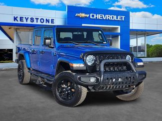 Used 2021 Jeep Gladiator Willys video 1
