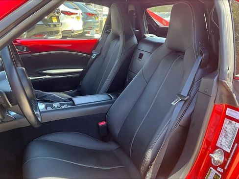 Used 2023 MAZDA MX-5 Miata Grand Touring w/ Weather Package RWD image 18