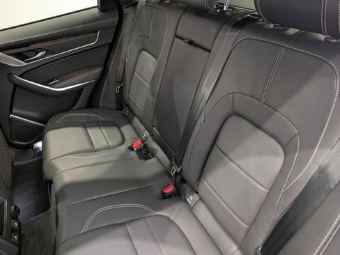 New 2026 Jaguar F-PACE R-Dynamic S image 16