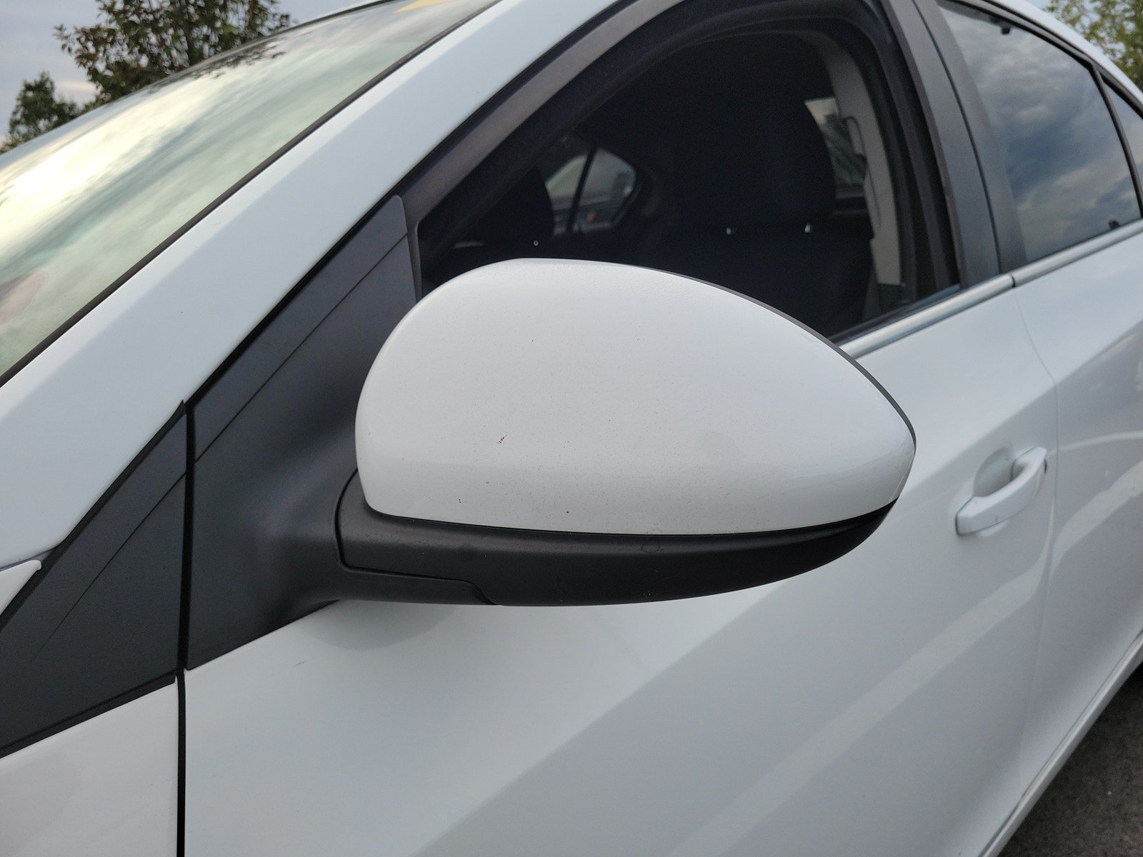 Used 2016 Chevrolet Cruze LT FWD image 7