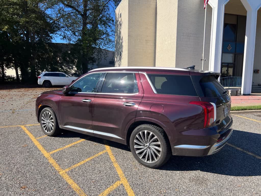 Used 2023 Hyundai Palisade Calligraphy AWD/4WD image 3