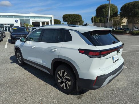 New 2026 Volkswagen Tiguan S image 10