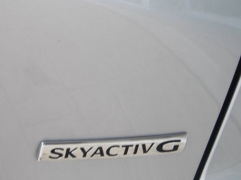 Used 2022 MAZDA CX-5 AWD 2.5 S w/ Premium Package image 9